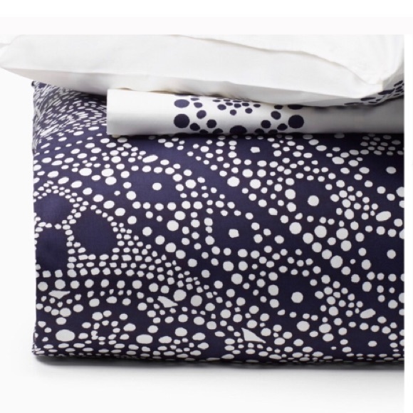 Kate spade Blue medallion full/ queen comforter - Picture 2 of 4